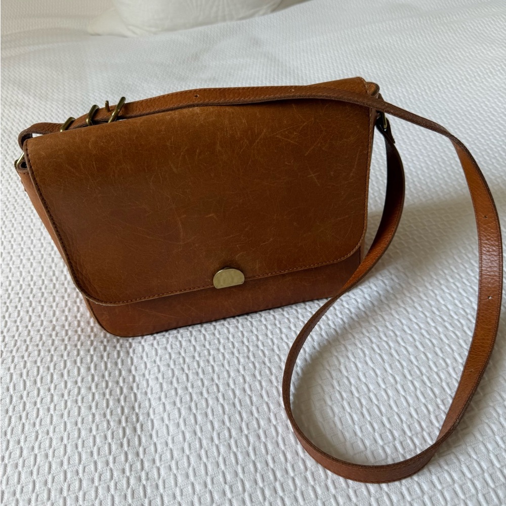 Madewell The Abroad Leather Crossbody Bag